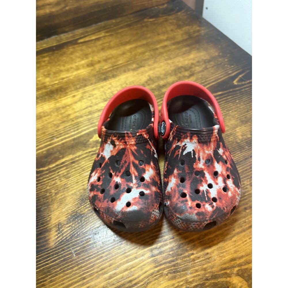 Crocs Black And Red Tie Dye Clogs Size C7